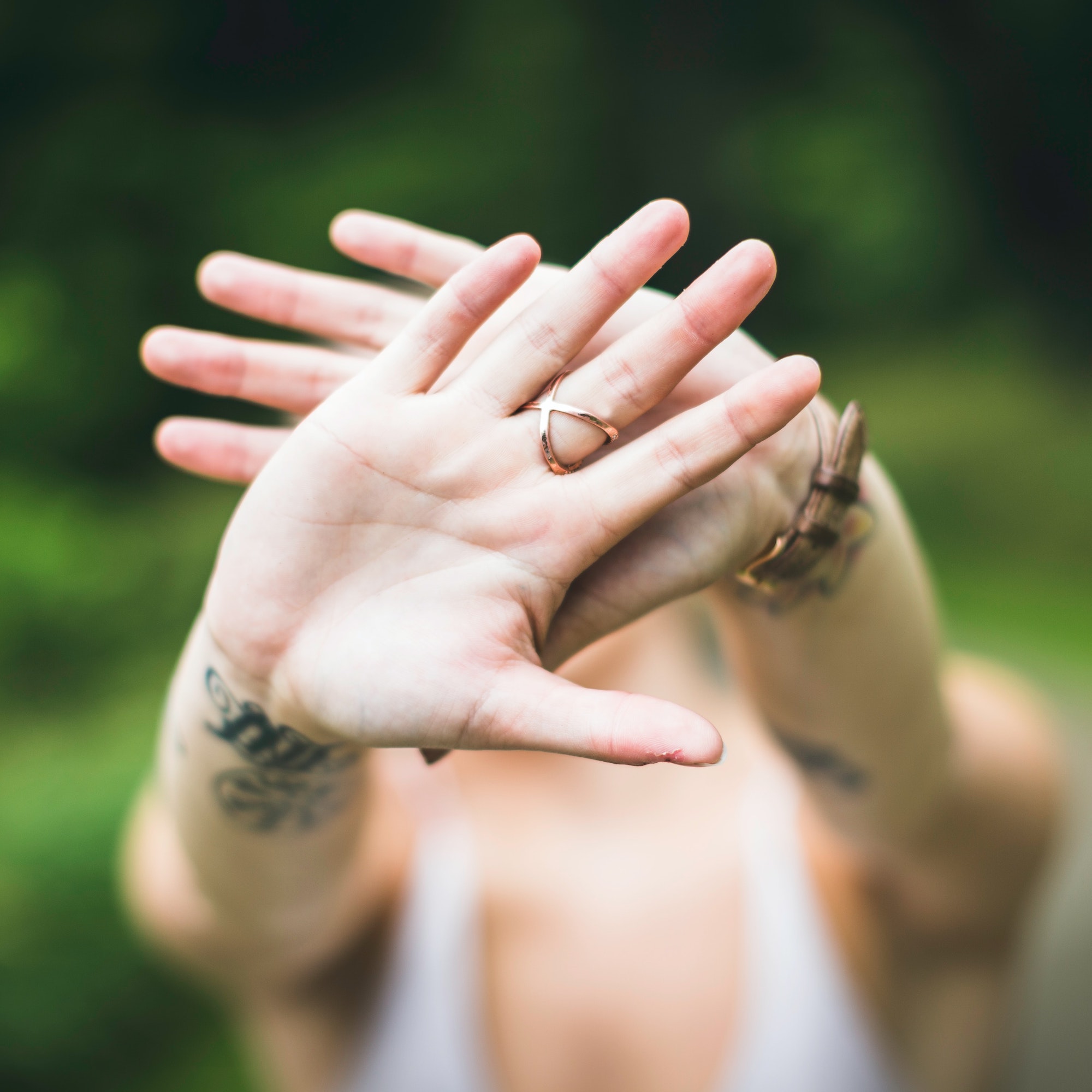 hands